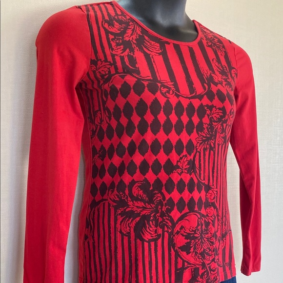 Nicole Benista - XL Long Sleeve Graphic T-Shirt - Picture 2 of 5